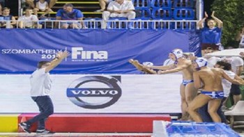 Κραβαρίτης: Αφιερωμένο το χρυσό στους πυροσβέστες και στα θύματα