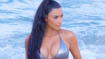 Η Κιμ Καρντάσιαν προκάλεσε… καύσωνα σε παραλία του Μαϊάμι – ΦΩΤΟ