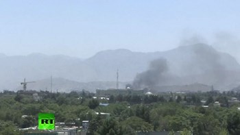 Με περισσότερους από 12 πυραύλους επιτέθηκαν στο προεδρικό μέγαρο στην Καμπούλ – Μάχες μέσα στην πόλη – ΒΙΝΤΕΟ