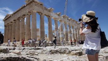 Σχεδόν 40% περισσότεροι οι Γερμανοί τουρίστες φέτος στην Ελλάδα