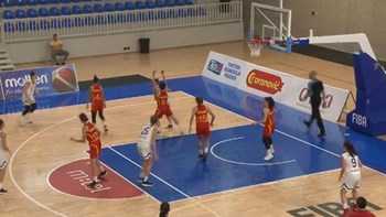 Με περίπατο το “πέντε στα πέντε” στον όμιλο η Εθνική Κορασίδων