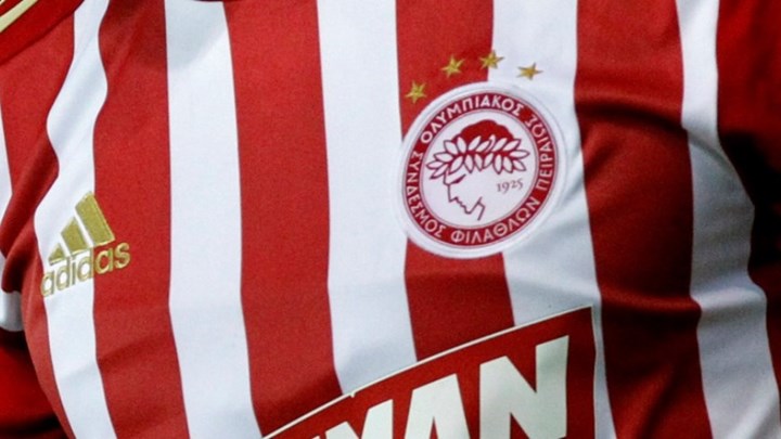 «Κοιτάει» κι άλλον στόπερ του Ολυμπιακού ο Πανιώνιος – Προς δανεισμό Έλληνας χαφ