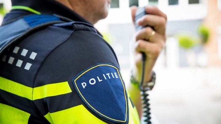 Ολλανδία: Φόρτωσε το αυτοκίνητό του φιάλες αερίου και το έριξε στο δημαρχείο