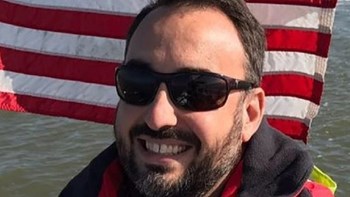 Άλεξ Στάμος: Πολύ αργά για να προστατευθούν οι ενδιάμεσες αμερικανικές εκλογές από ξένους χάκερς