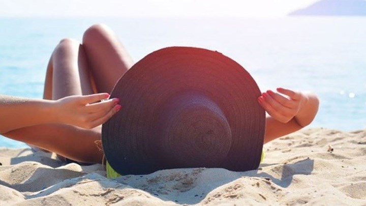 Πώς θα διατηρήσετε το μαύρισμά σας