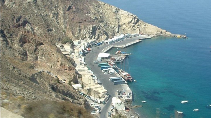 Συνέβη και αυτό – Μητέρα αποβιβάστηκε στη Σαντορίνη, αλλά ξέχασε το παιδί της στο πλοίο