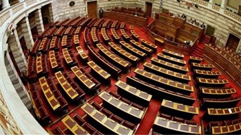 Στο τελικό στάδιο το έργο επισκευής της στέγης της Βουλής