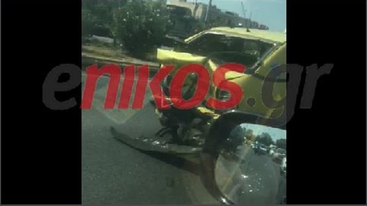 Σύγκρουση ΙΧ στην Εθνική Οδό Αθηνών – Λαμίας στο ύψος της Ροσινιόλ – ΒΙΝΤΕΟ αναγνώστη