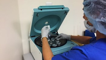 Ένα “σκληρό” Brexit μπορεί να οδηγήσει σε έλλειψη… σπέρματος στο Ηνωμένο Βασίλειο