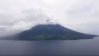 Εξερράγη ηφαίστειο στην Παπούα Νέα Γουινέα – Κάτοικοι εγκαταλείπουν τις εστίες τους – ΦΩΤΟ- BINTEO