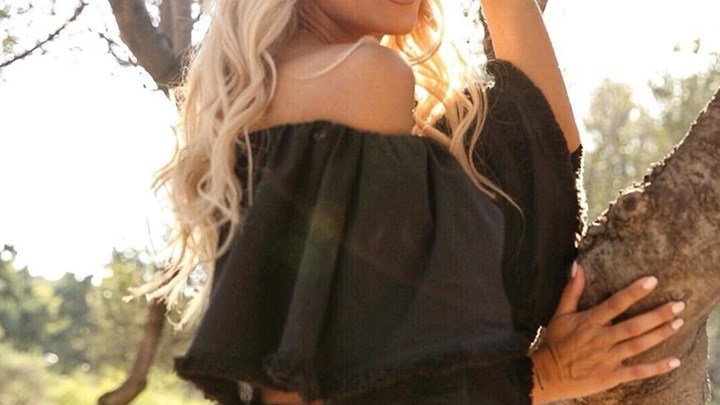 Ο πατέρας της Κατερίνας Καινούργιου ήταν ένα από τα πιο εντυπωσιακά μοντέλα της εποχής του – ΦΩΤΟ