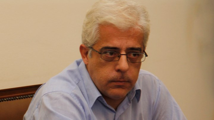 Σοφιανός: Η κυβέρνηση επιχειρεί να εγκλωβίσει τον κόσμο με κλισέ- Εφαρμόζει το δικό της αλλά και τα προηγούμενα μνημόνια