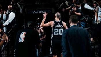 Τέλος εποχής για τον Μανού Τζινόμπιλι: Αποσύρθηκε από την ενεργό δράση