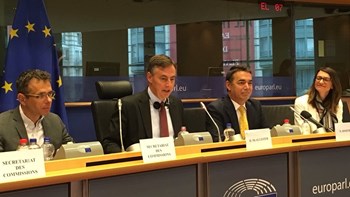 Ντιμιτρόφ:  Με τη συμφωνία των Πρεσπών θα είμαστε Μακεδόνες που θα μιλάμε τη μακεδονική γλώσσα