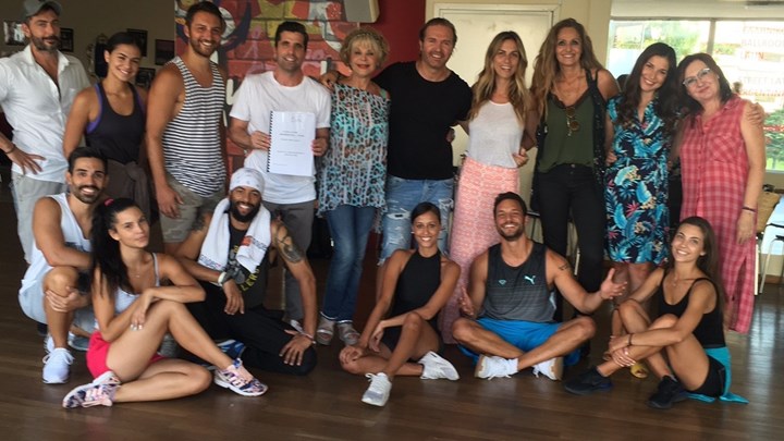 Άρχισαν οι πρόβες στο Μαριχουάνα Στοπ- Στο enikos.gr το πρώτο κλικ