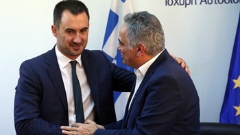 Παράδοση-παραλαβή στο υπουργείο Εσωτερικών – Χαρίτσης: Ισχυρή βούληση για μεγάλες μεταρρυθμιστικές τομές