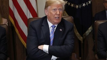 Τραμπ: Ελπίζω να μην ξεσπάσουν βίαια επεισόδια σε περίπτωση ήττας των ρεπουμπλικάνων στις εκλογές