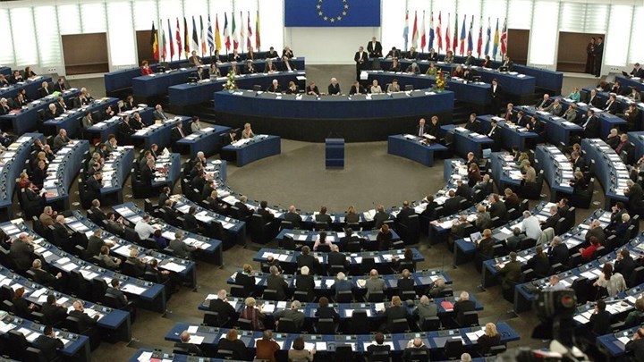 Ενός λεπτού σιγή στο Ευρωκοινοβούλιο για την τραγωδία στο Μάτι