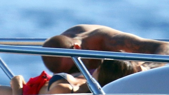 Τρυφερές στιγμές για Βικτόρια και Ντέιβιντ Μπέκαμ – Διαψεύδουν τις φήμες για διαζύγιο – ΦΩΤΟ