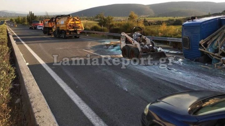 Μοντέλο του My Style Rocks σώθηκε από θαύμα στο σοβαρό τροχαίο που έκλεισε την Αθηνών-Λαμίας