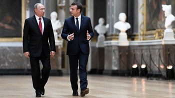 Πούτιν προς Μακρόν: Θέλω την ευημερία της ΕΕ και όχι τη διάλυση της