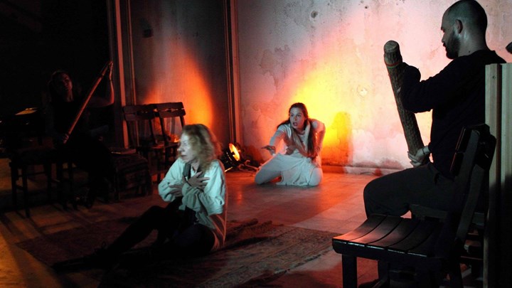 Ραντεβού με την Οικονομοπούλου στο Studio Κυψέλης