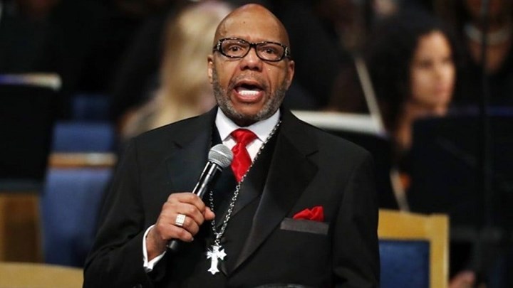 Έξαλλη η οικογένεια της Αρίθα Φράνκλιν με τον επικήδειο που εκφώνησε ο πάστορας: «Δεν τη σεβάστηκε»