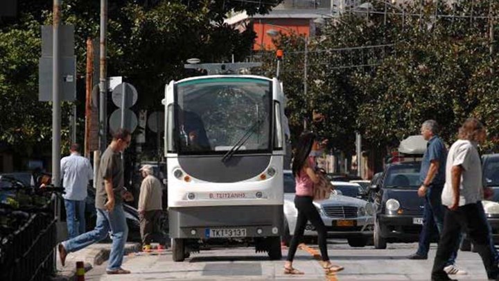 Ο Guardian αποθεώνει τα…Τρίκαλα: Τώρα δεν χρειάζεται να ξέρεις έναν πολιτικό για να γίνει κάτι