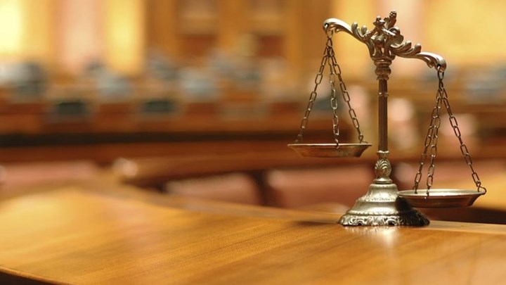 Νέα αγωγή στην πολύτεκνη οικογένεια για τη φασαρία που κάνουν τα παιδιά – Τι ανέφερε ο δικηγόρος του ζευγαριού που έκανε τη μήνυση