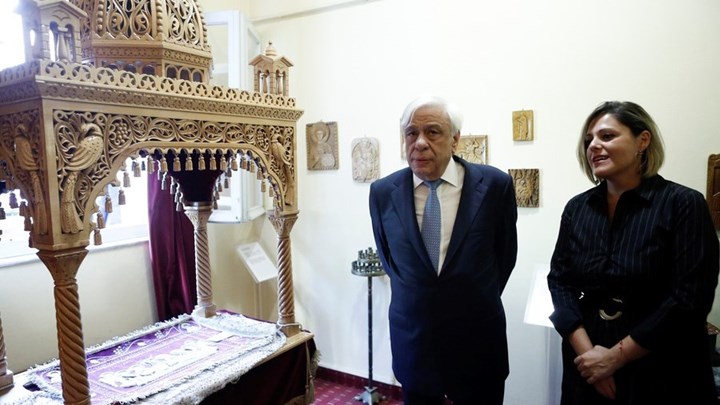 Παυλόπουλος: Η κοινωνία πρέπει να ευαισθητοποιηθεί για τις ανάγκες των τυφλών συμπολιτών μας