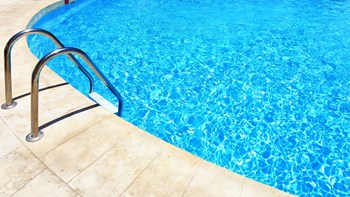 Τουρίστρια έχασε τη ζωή της σε πισίνα ξενοδοχείου