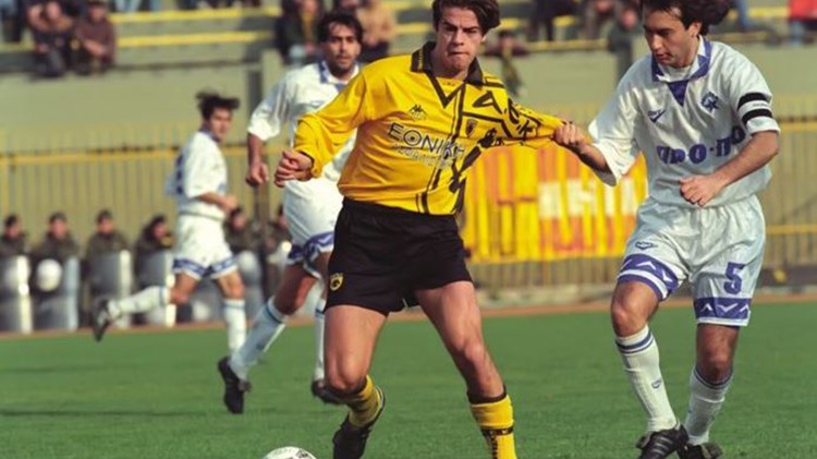 Σοβαρή περιπέτεια υγείας για τον παλαίμαχο άσο της ΑΕΚ, Χρήστο Κωστή