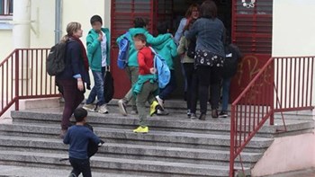 Ρατσιστική επίθεση με ρόπαλο δέχτηκαν δύο προσφυγόπουλα στο Ωραιόκαστρο