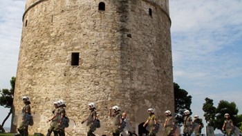 “Αστακός” η Θεσσαλονίκη για τη ΔΕΘ: Χιλιάδες αστυνομικοί, πράκτορες του FBI και ελεύθεροι σκοπευτές