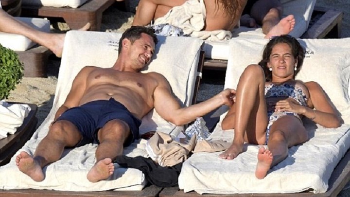 Δεν κρατιέται ο Τζέιμς Φράνκο – Στη Μύκονο με την 25χρονη σύντροφό του – ΦΩΤΟ