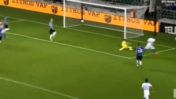 Το γκολ του Φορτούνη με το οποίο προηγήθηκε η Ελλάδα – ΒΙΝΤΕΟ