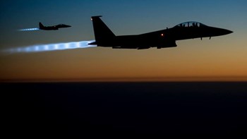 Ρωσία: Αμερικανικά αεροσκάφη έριξαν βόμβες φωσφόρου στη Συρία