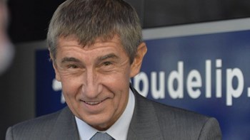 Πρωθυπουργός Τσεχίας: Η Ευρώπη πρέπει να υπερασπίσει τον «πολιτισμό» της – Δεν πρέπει να βοηθά τους «παράνομους» μετανάστες