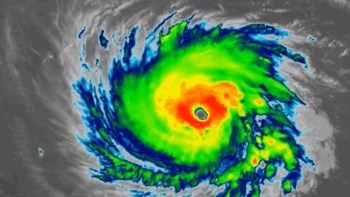 Συναγερμός στις ΗΠΑ για τον τυφώνα Φλόρενς