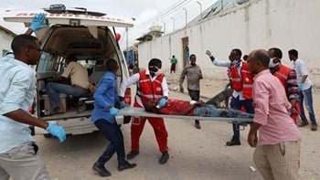 Bομβιστική επίθεση με τουλάχιστον 11 νεκρούς στη Σομαλία