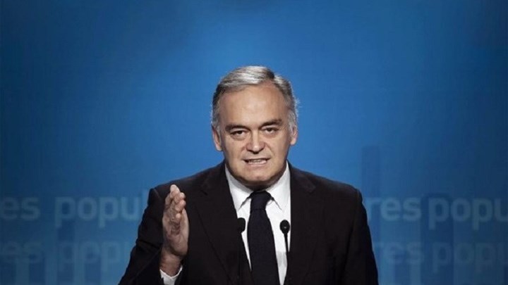 Βουλευτής ΕΛΚ σε Τσίπρα: Σας βλέπω πολύ αλλαγμένο – Η Ελλάδα το 2015 ήταν μια χώρα στην άκρη του γκρεμού