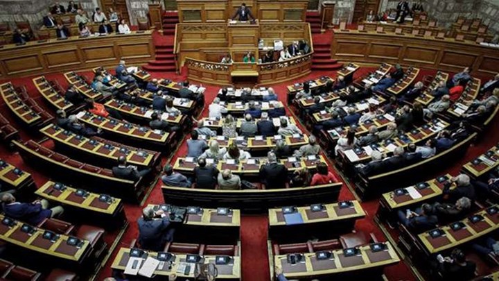 Αντιπαράθεση ΣΥΡΙΖΑ- ΝΔ για την ομιλία Τσίπρα στο Στρασβούργο και τις εξαγγελίες της ΔΕΘ