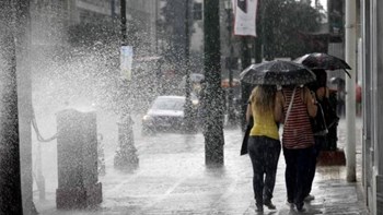 Φθινοπωρινός ο καιρός την Τετάρτη: Βροχές και καταιγίδες