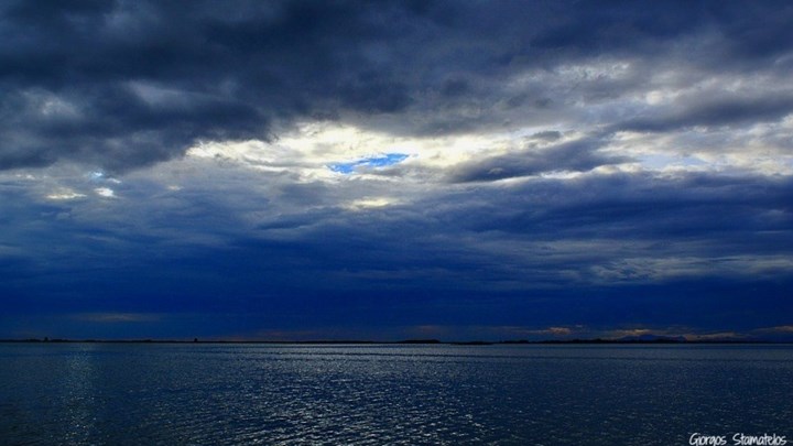 Φθινοπωρινό σκηνικό την Πέμπτη – Η πρόγνωση του καιρού
