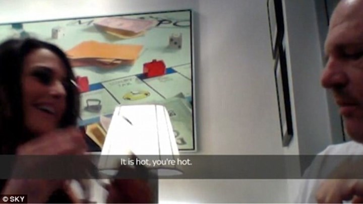 Στη δημοσιότητα βίντεο – ντοκουμέντο από θύμα του Γουάινστιν: Με παρενόχλησε και με βίασε