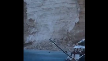 Νέο συγκλονιστικό βίντεο από την κατολίσθηση στο “Ναυάγιο” στη Ζάκυνθο