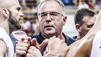 Σκουρτόπουλος: Δεν μας αγγίζει η κριτική, η Ελλάδα είναι στην ελίτ