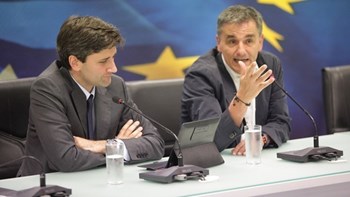 Αξιωματούχος του υπουργείου Οικονομικών διαψεύδει το ΑΠΕ για τις συντάξεις