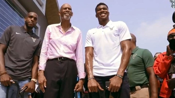 Η δήλωση του θρυλικού Τζαμπάρ για τον Γιάννη Αντετοκούνμπο που θα συζητηθεί