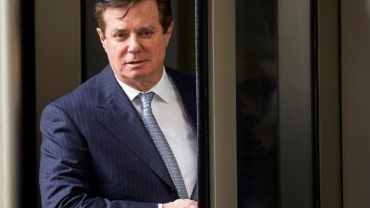 Νέο πλήγμα για τον Τραμπ – Παραδέχθηκε την ενοχή του ο πρώην επικεφαλής της προεκλογικής του εκστρατείας